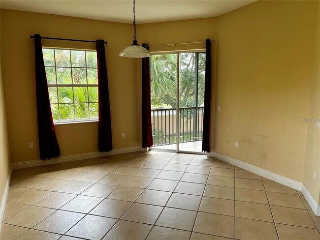Building Photo - 8153 Miramar Way
