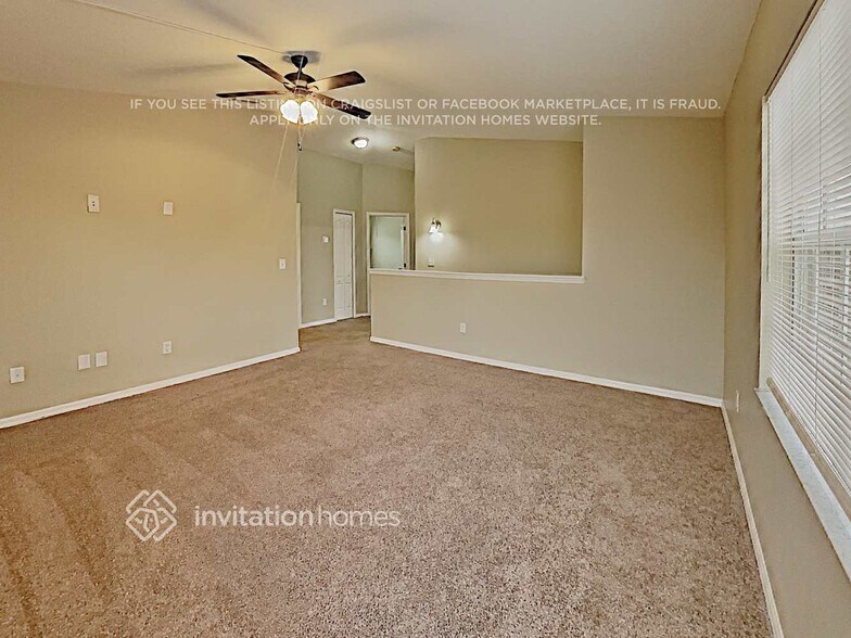 Building Photo - 12620 Adventure Dr