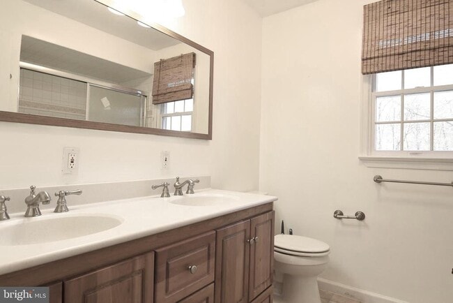 Building Photo - 4036 Trapp Rd