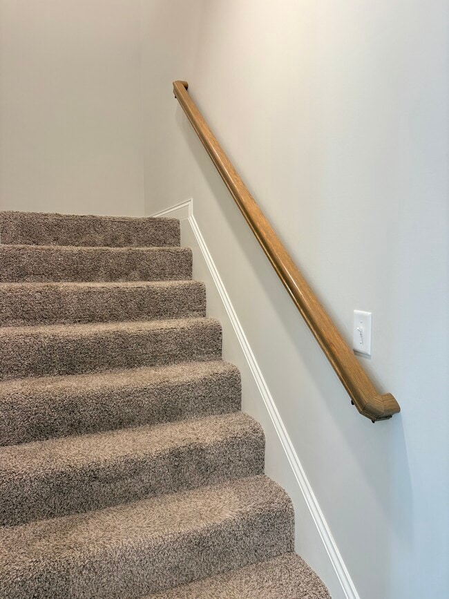 Building Photo - 6538 Fortuna Ave