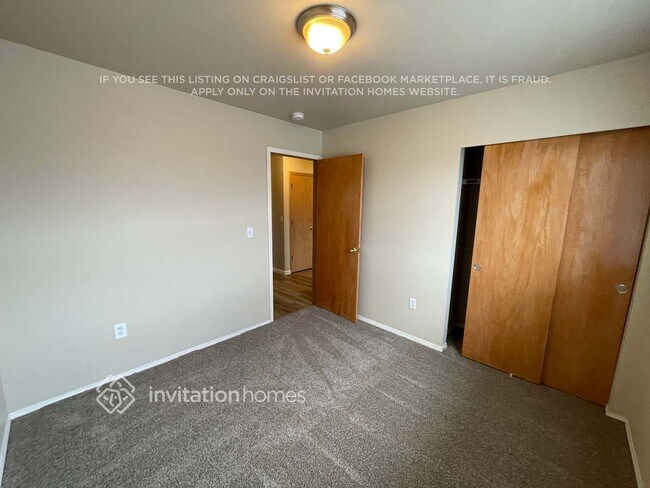 Building Photo - 1315 187th St Ct E