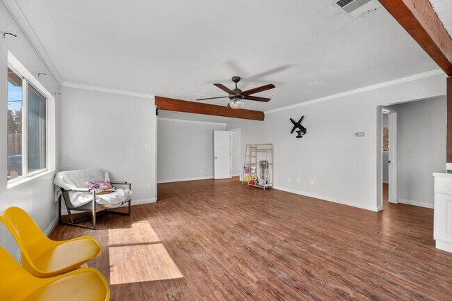 Building Photo - 7267 Saranac St