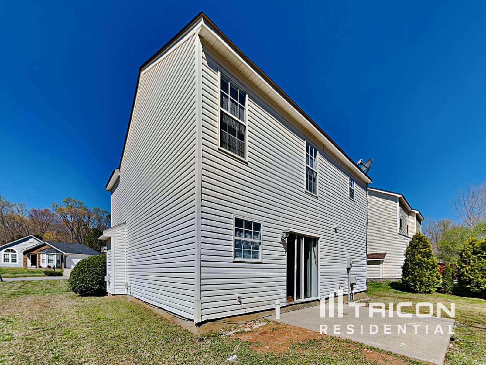 Building Photo - 9234 Tiger Lily Ln