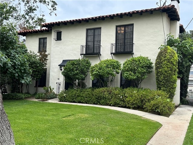Building Photo - 285 S Santa Anita Ave