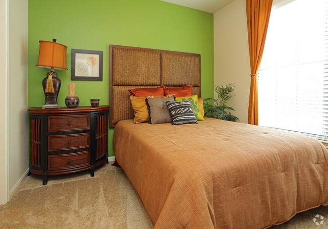 Bira Estates/1BR,1BA/Bedroom - Camden Riverwalk