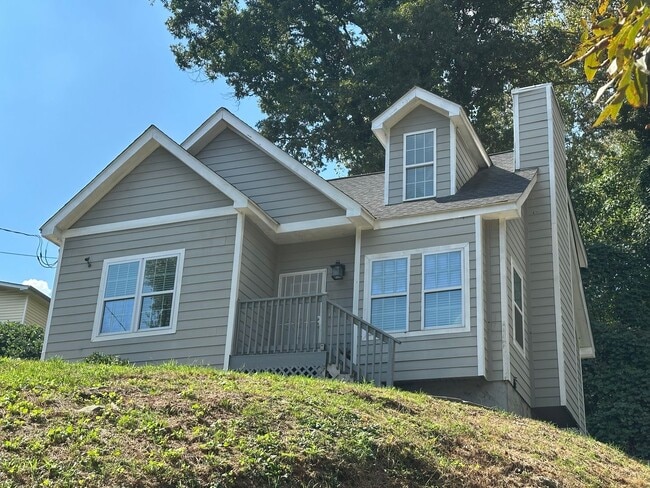 Building Photo - Atlanta Rental- Now Accepting Vouchers