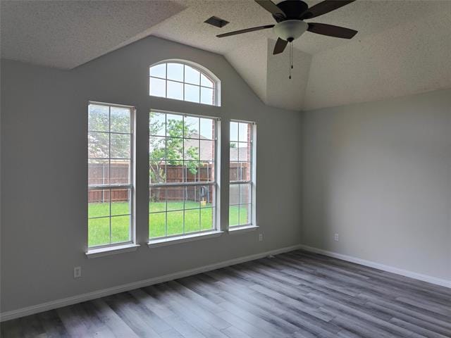 Building Photo - 1412 Brenda Ln