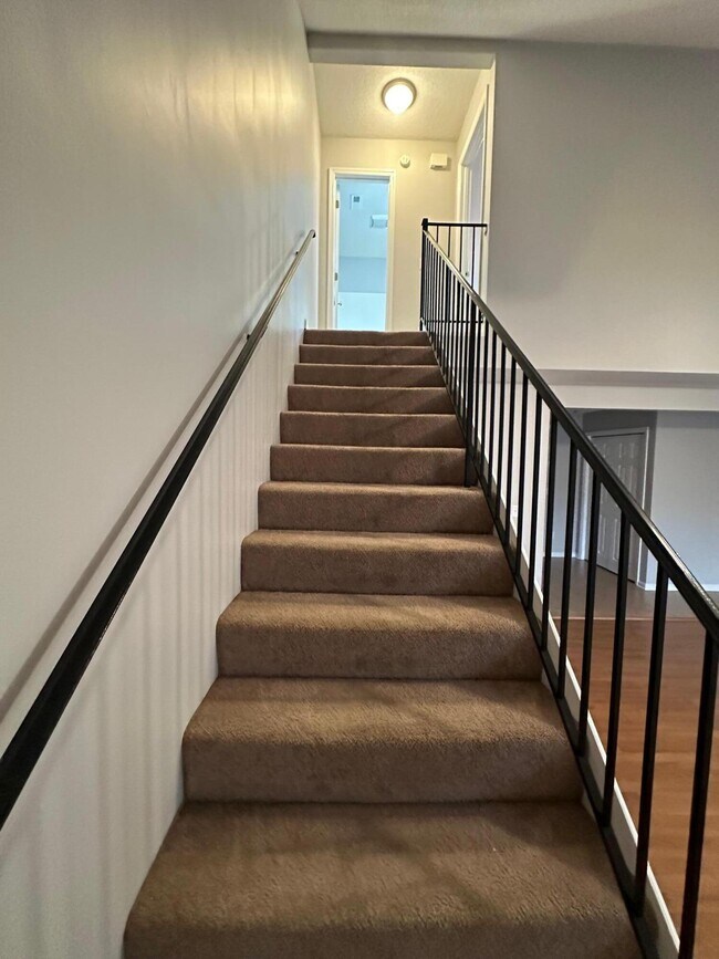 Building Photo - 1230 Village Way