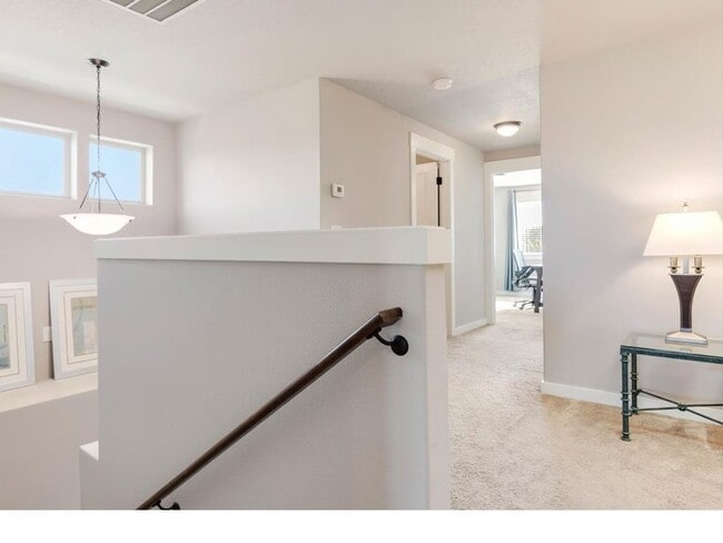 Building Photo - 2513 NE 131st Ct