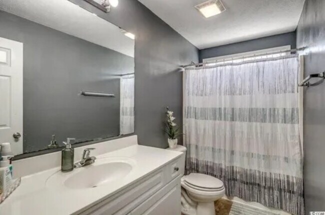 Building Photo - 3124 Ivy Lea Dr