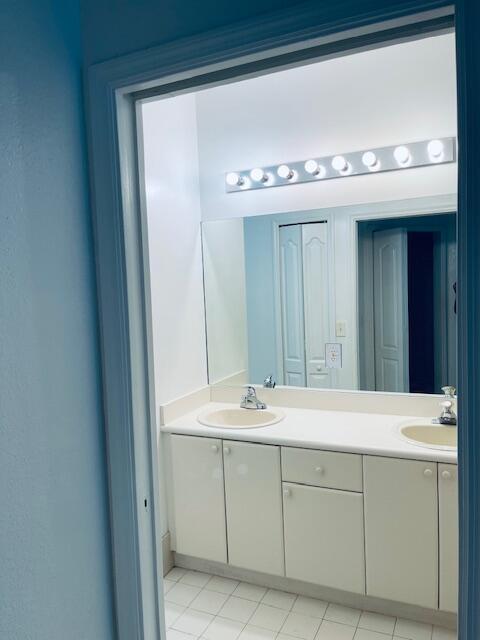 Building Photo - 2030 Shoma Dr