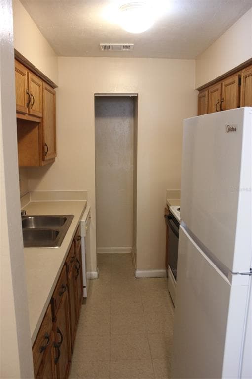 Building Photo - 7011 SW 17th Pl