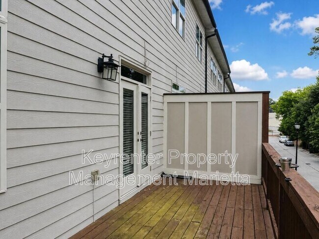 Building Photo - 1244 Stone Castle Cir