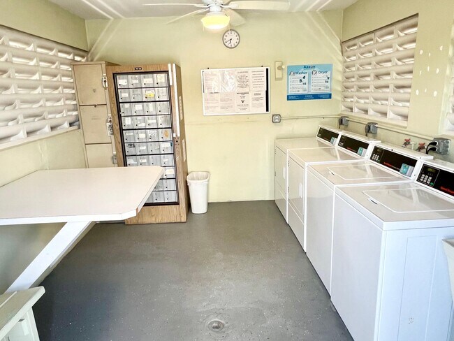 Building Photo - 2805 Crosley Dr E