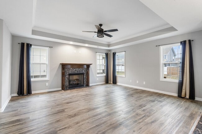 Building Photo - 1629 Kestrel Dr