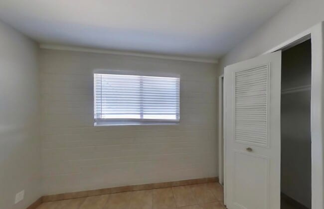 Building Photo - Rebekah Ritter