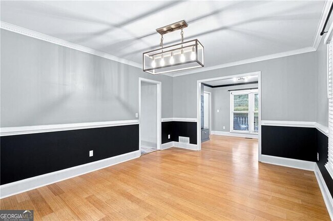 Building Photo - 2069 Ursuline Way NW