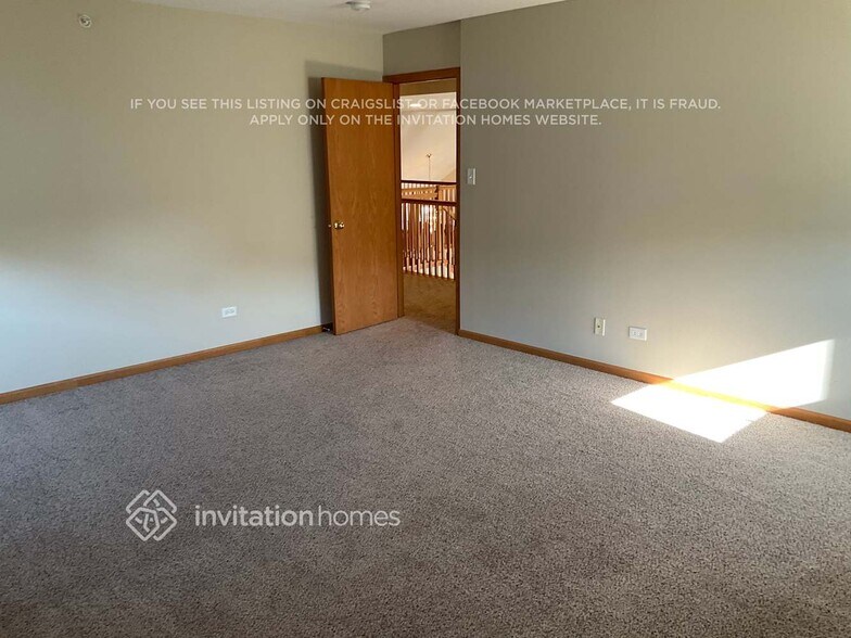 Building Photo - 1021 Amlin Terrace