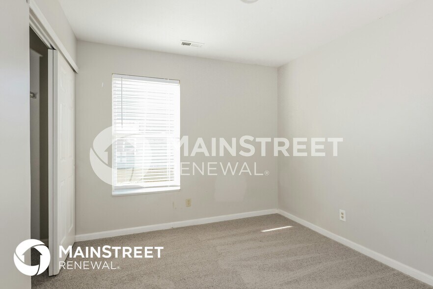 Building Photo - 3138 Salamonie Dr