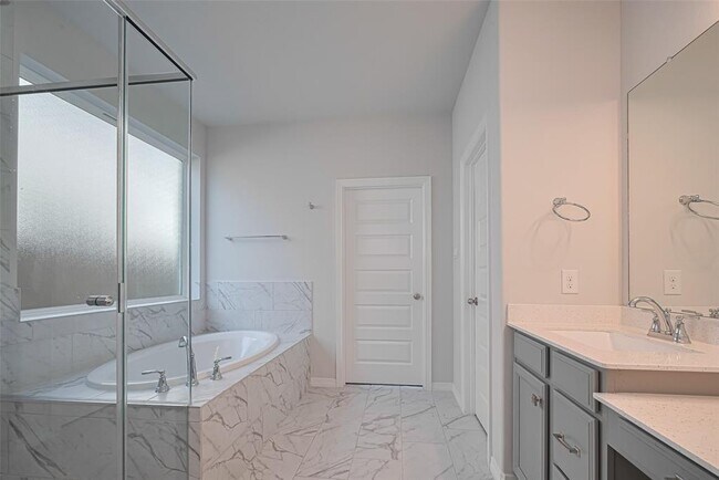 Building Photo - 1818 Smithers Landing Dr