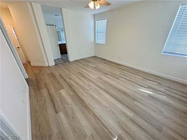 Building Photo - 8688 Mesquite Hills St