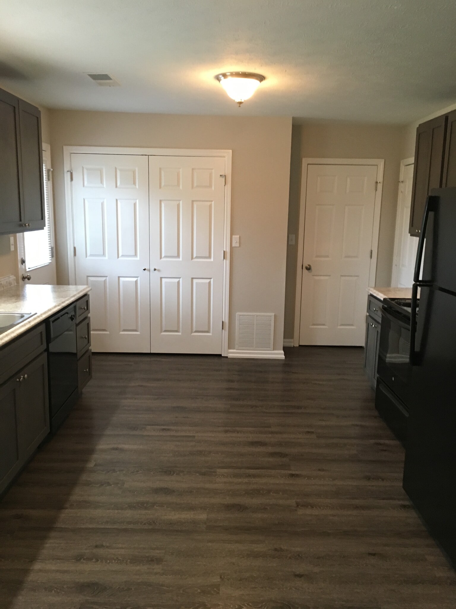 Building Photo - 3312 River Oaks Blvd