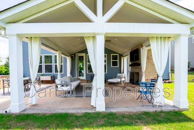 Building Photo - 5000 Hudson Mill Dr