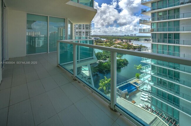 Building Photo - 250 Sunny Isles Blvd