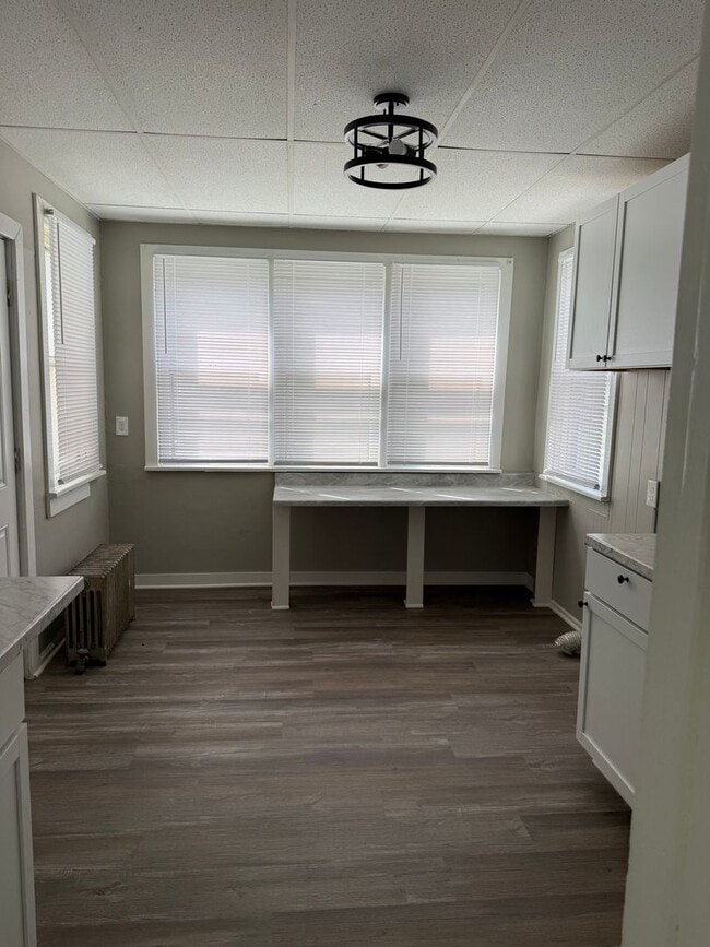 Building Photo - 1038 Heath St