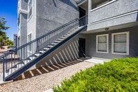 Building Photo - 3 Bedroom Northwest Condo-Gate Community