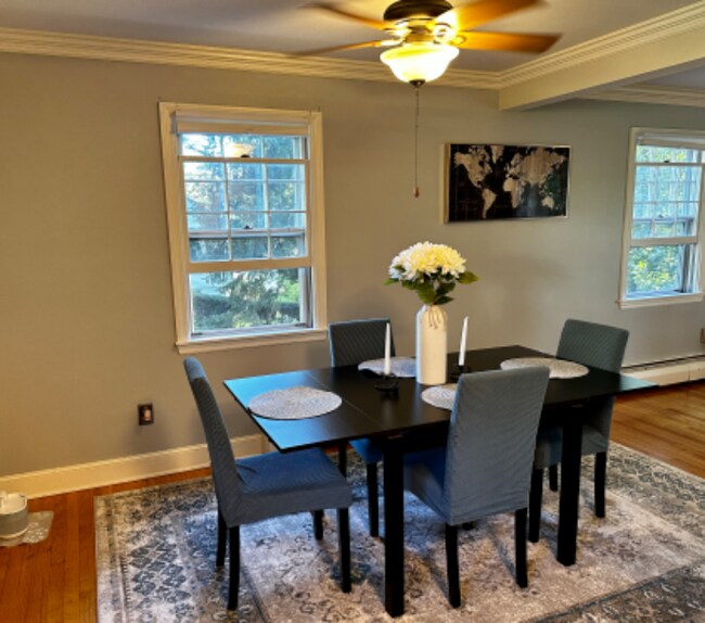 Building Photo - 165 Richardson Dr