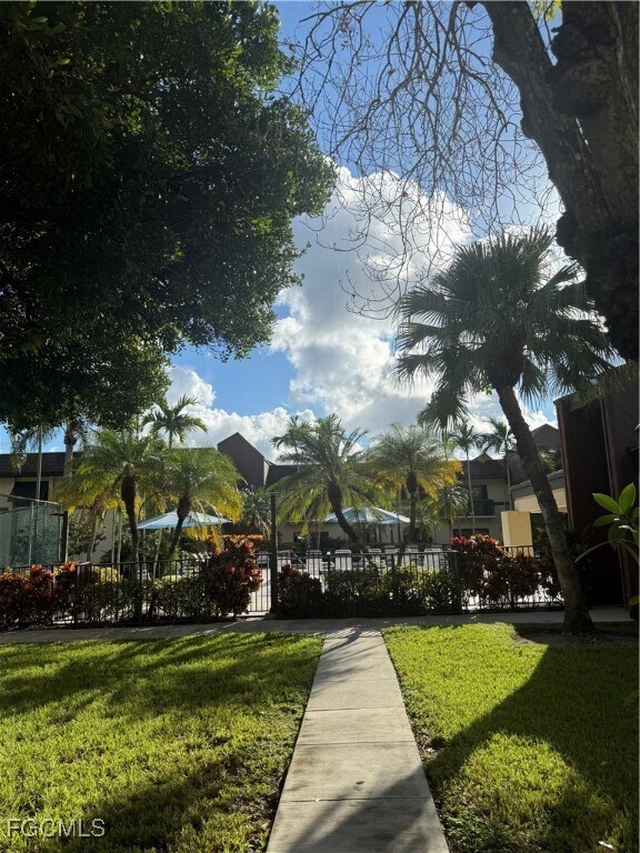 Building Photo - 7925 SW 86th St