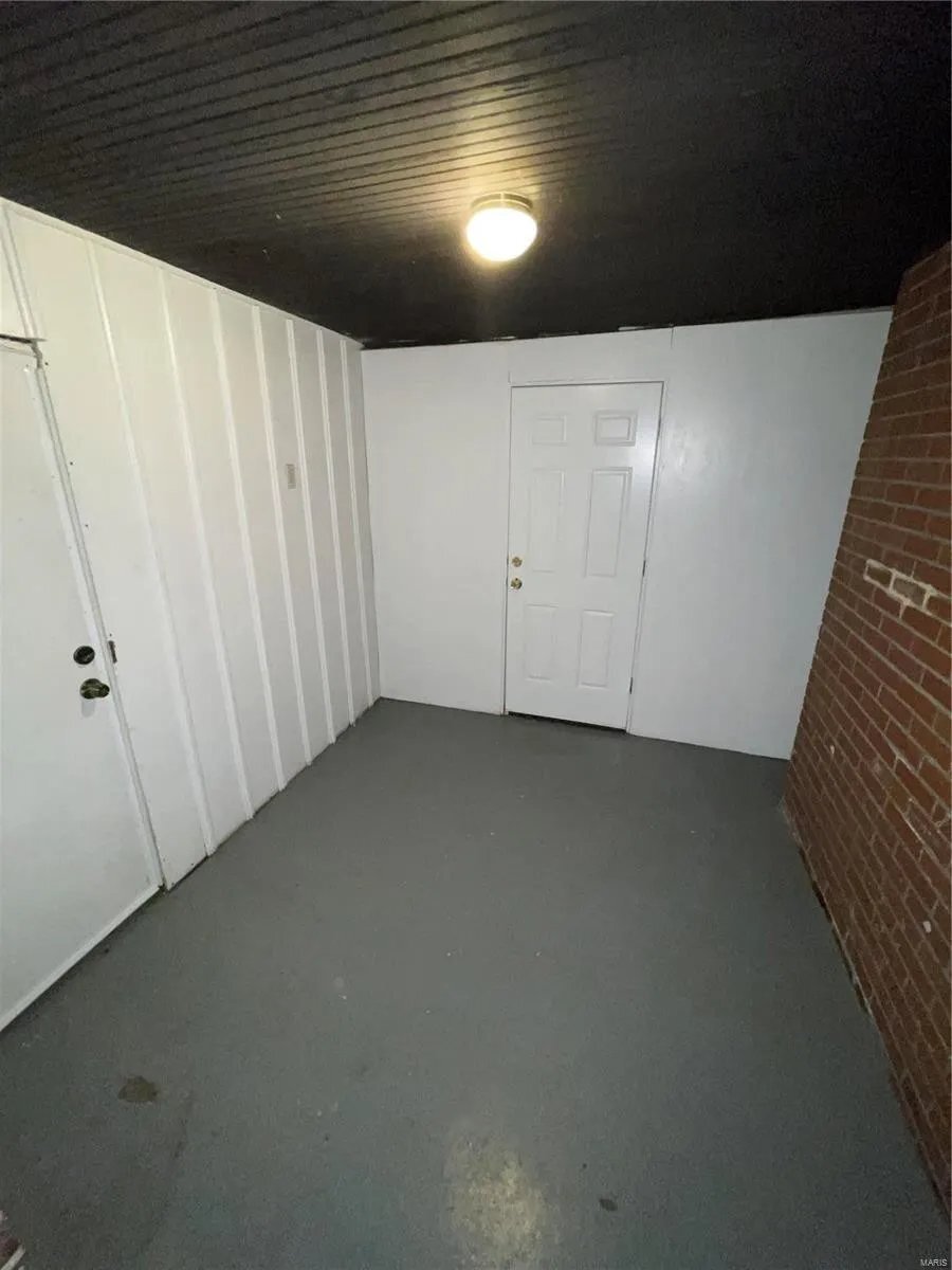 Building Photo - 207 Newell Dr