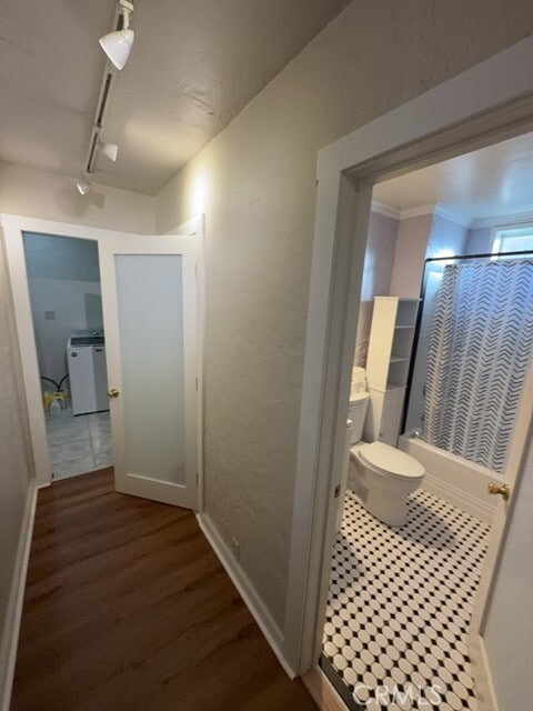 Building Photo - 595 9th St