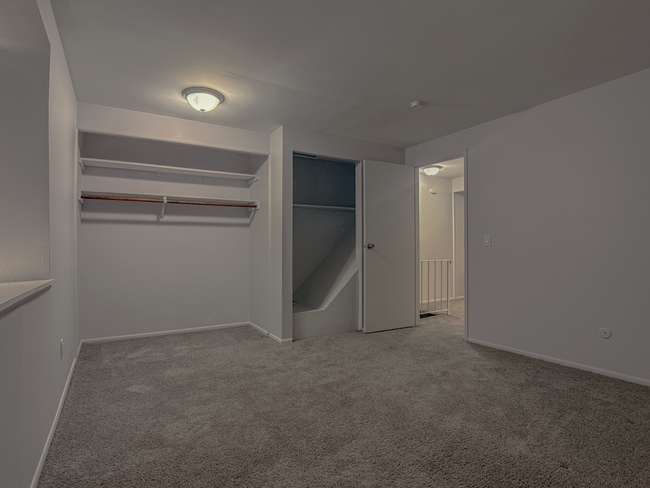 Bedroom - Waverly Flatz