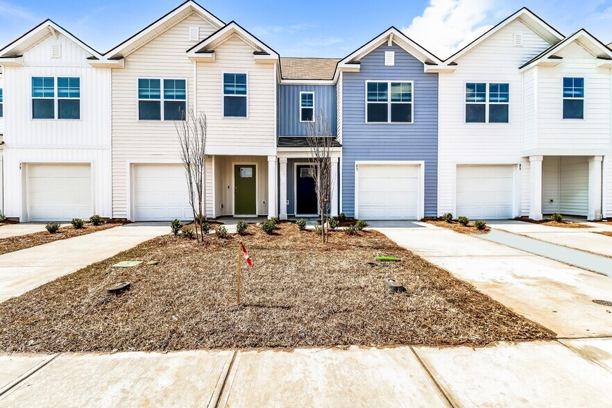 Building Photo - 83 Striker Rd