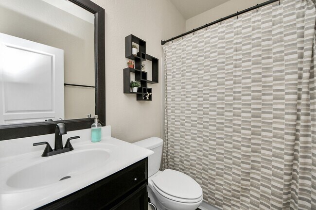 Building Photo - 15806 Winter Cypress Wy