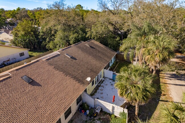 Building Photo - 102 Anclote Rd