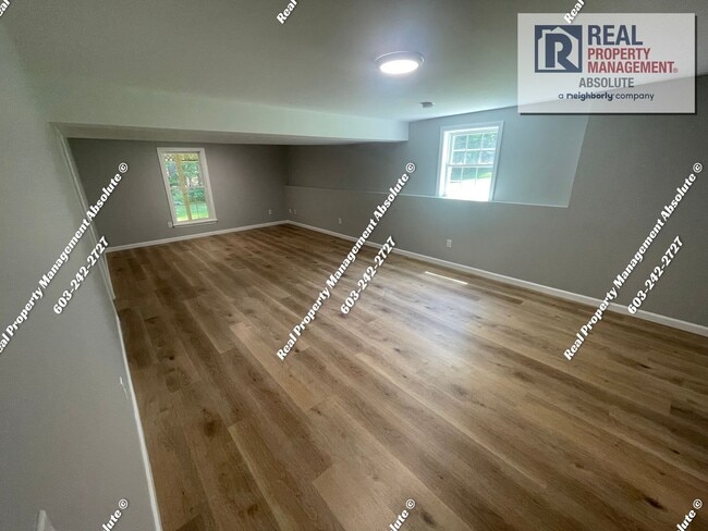 Building Photo - Beautiful 4 Bedroom Condo