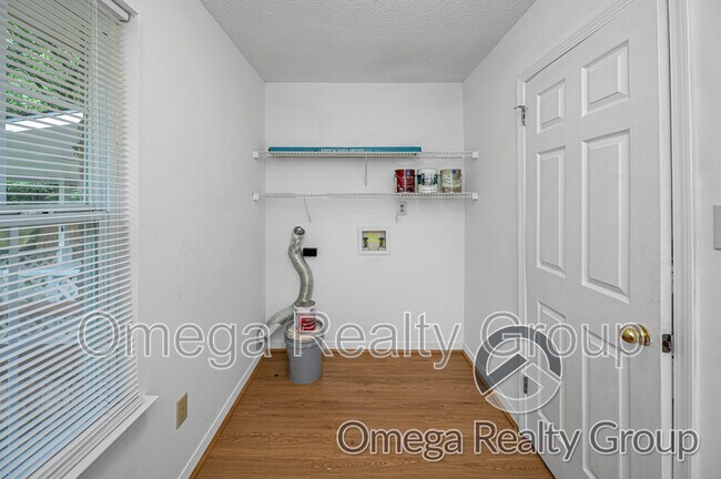 Building Photo - 4267 Springview Dr