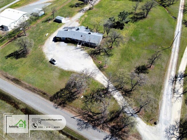Building Photo - 3253 Tarmac Rd