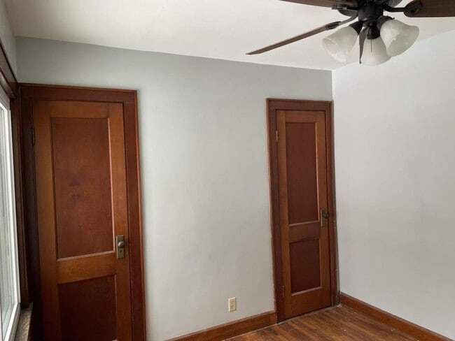 Building Photo - 7927 Red Arrow Hwy