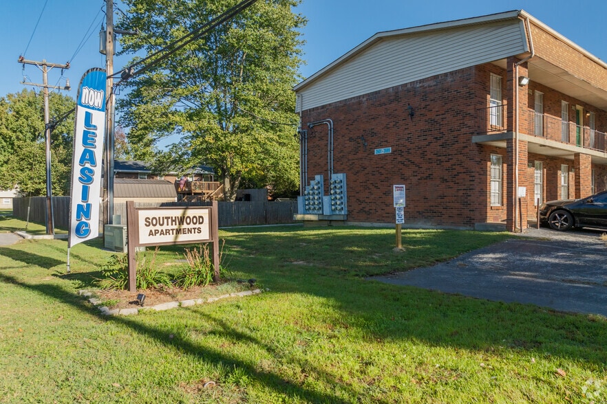 Southwood Apartments - Southwood