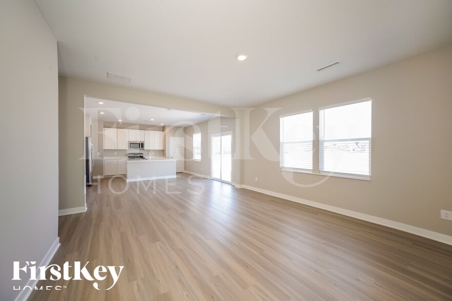 Building Photo - 2285 S Bingham Pl