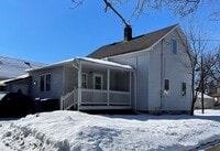Building Photo - 616 N State St
