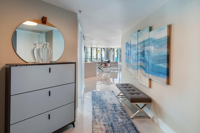 Building Photo - 300 Sunny Isles Blvd