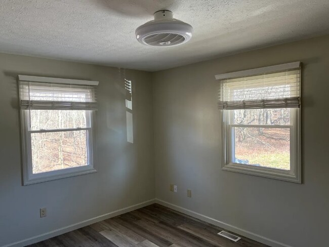 Front Bedroom - Twin Pines Apartments