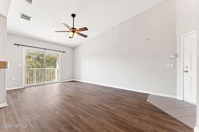 Building Photo - 5201 Playpen Dr