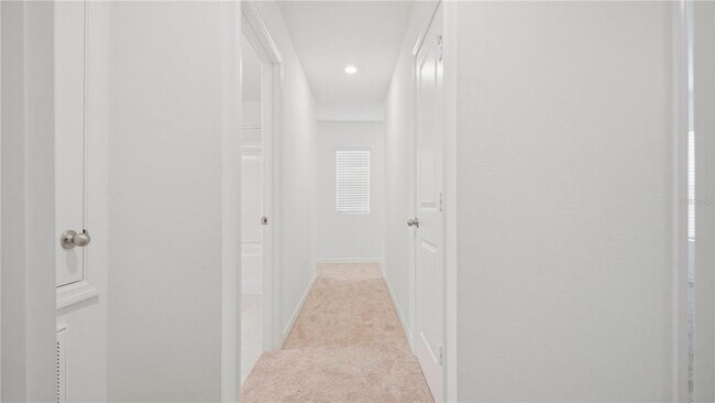 Building Photo - 2942 Lavanda Dr