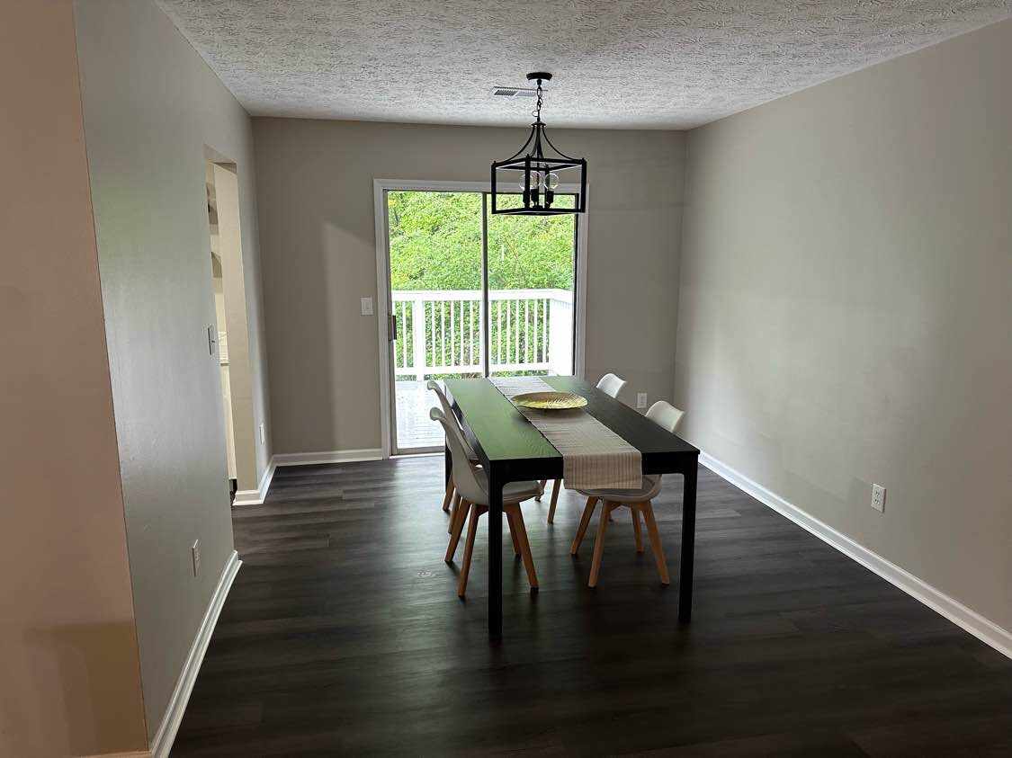 Building Photo - Room in Single Family Home on Newberry Trail
